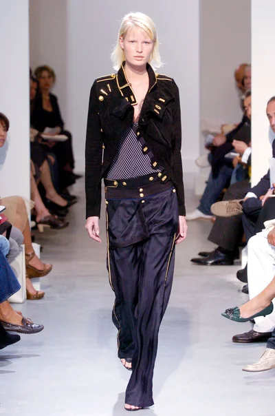 Look 15